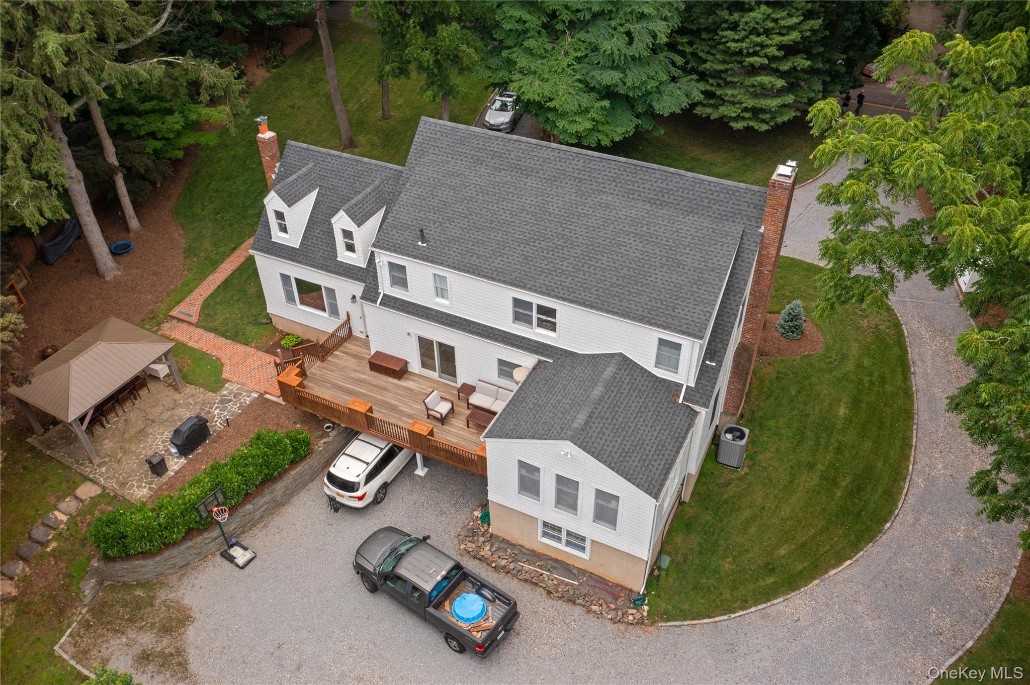 9 Three Sisters Road St. James, NY 11780 - Photo 27 of 36