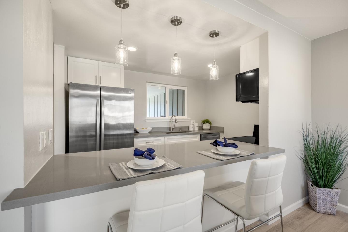 1085 Reed Avenue, Unit C Sunnyvale, CA 94086 - Photo 10 of 26 Gallery Image 10