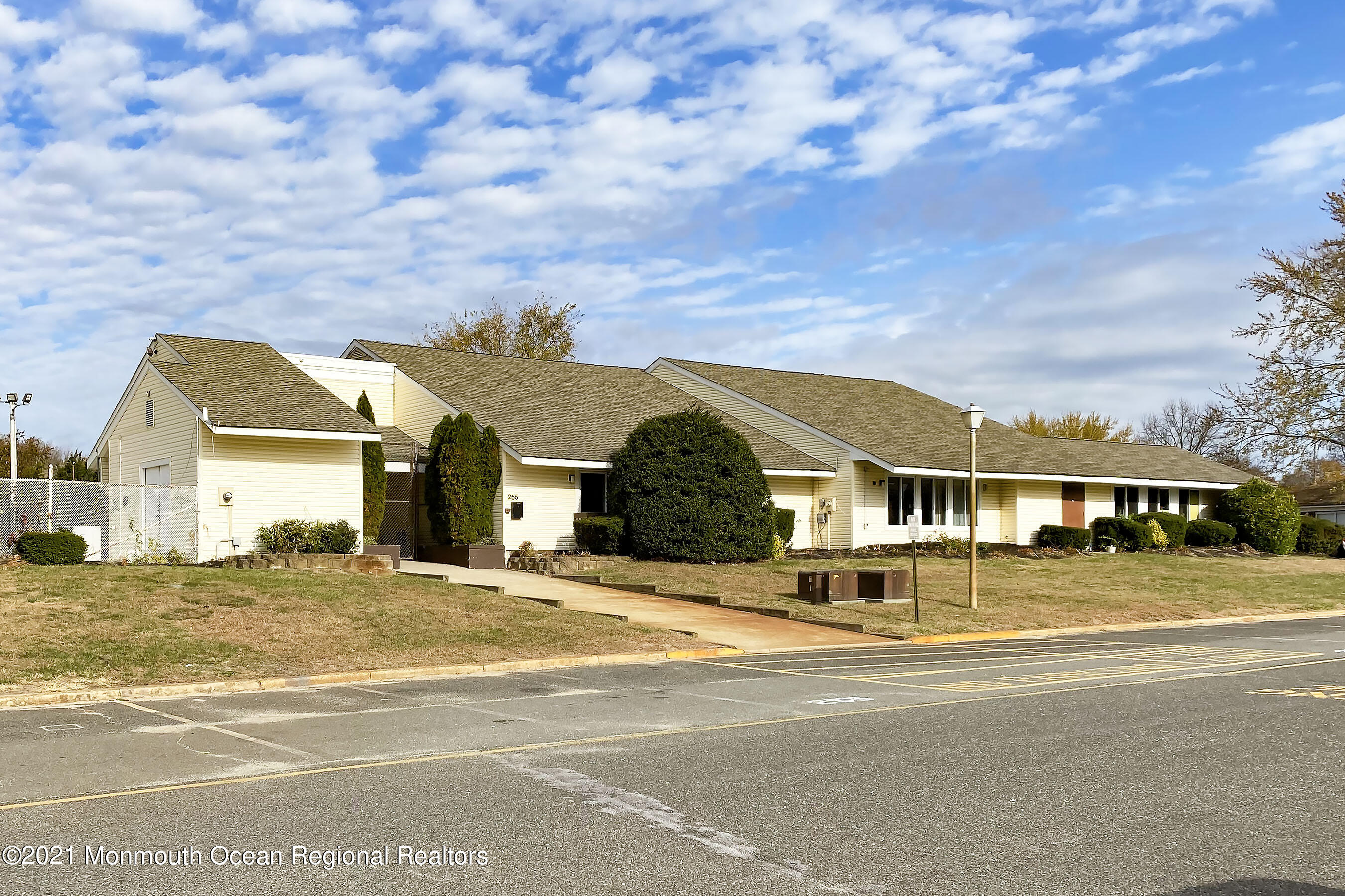 167 Sawmill Road, Unit 207 Brick, NJ 08724 - Photo 2 of 22 Clubhouse