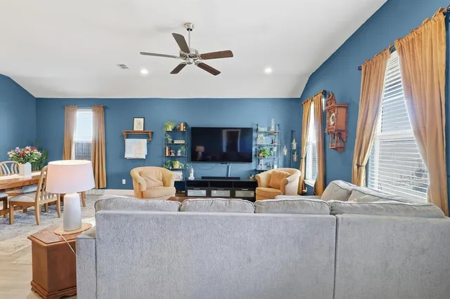 $415,000 | 2213 Ruff Road, Denton, TX 76205