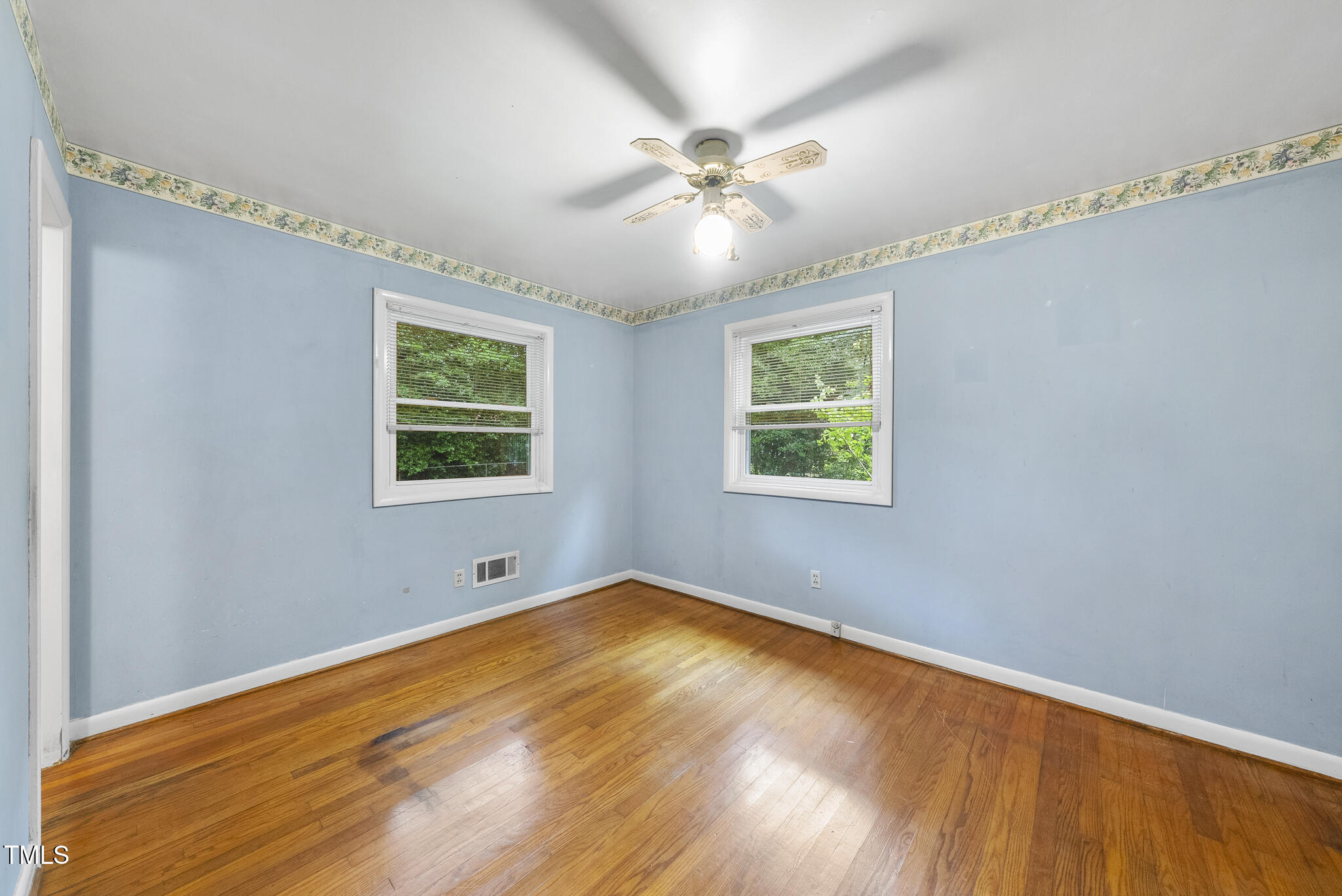 3609 Oates Drive Raleigh, NC 27604 - Photo 14 of 26 DSC09287
