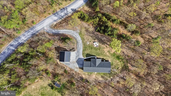 $525,000 | 379 Jura Drive, Hedgesville, WV 25427