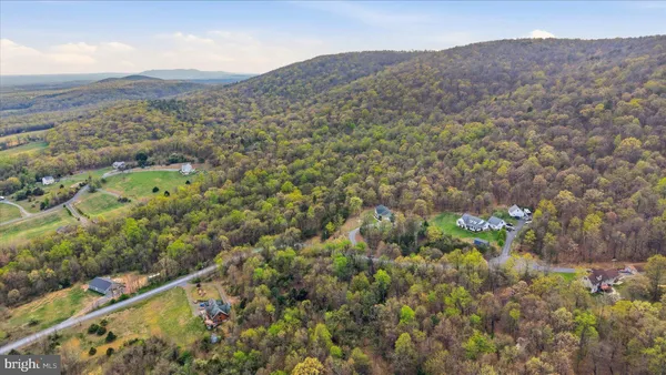 $525,000 | 379 Jura Drive, Hedgesville, WV 25427