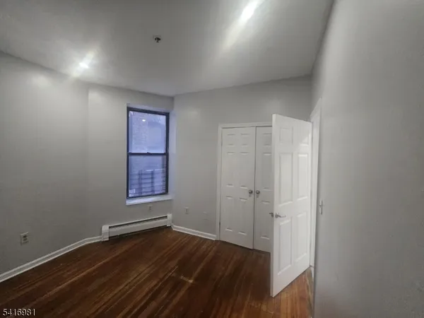 $2,300 | 150 Broad Street, Newark, NJ 07104
