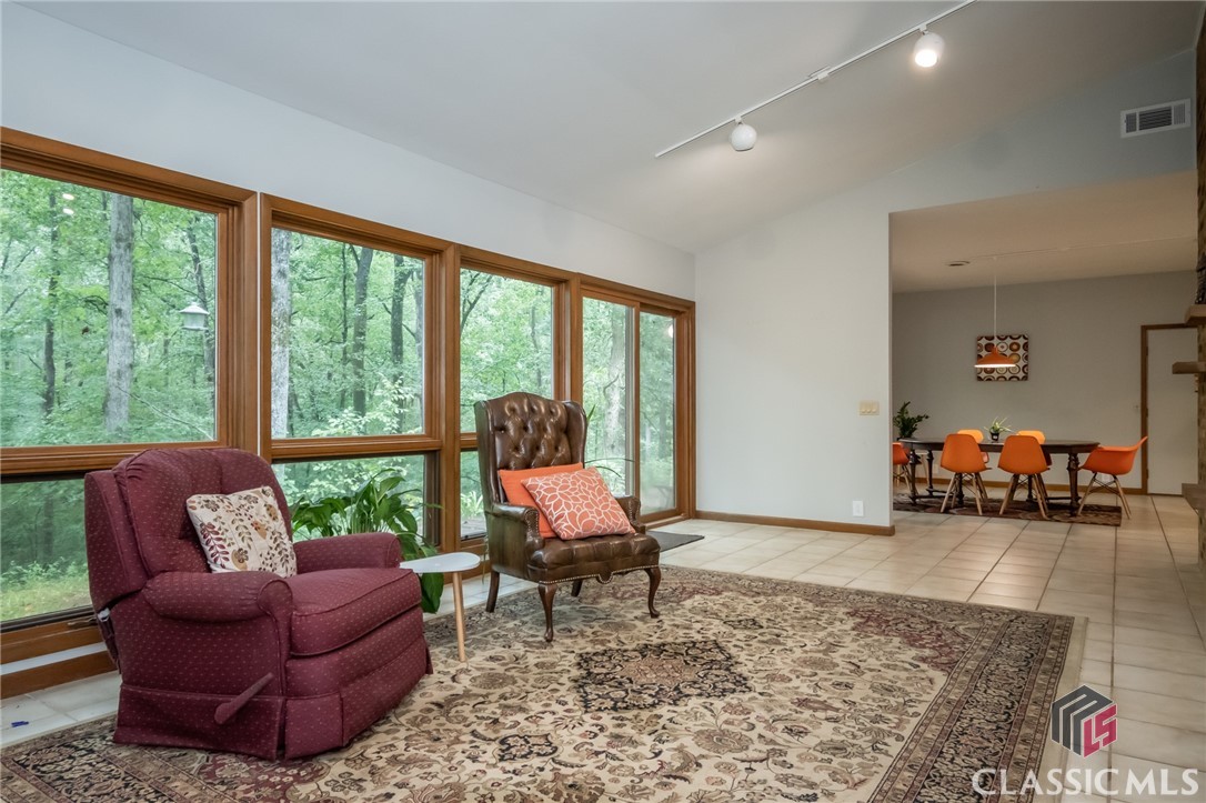 121 Raccoon Row Athens, GA 30605 - Photo 10 of 48