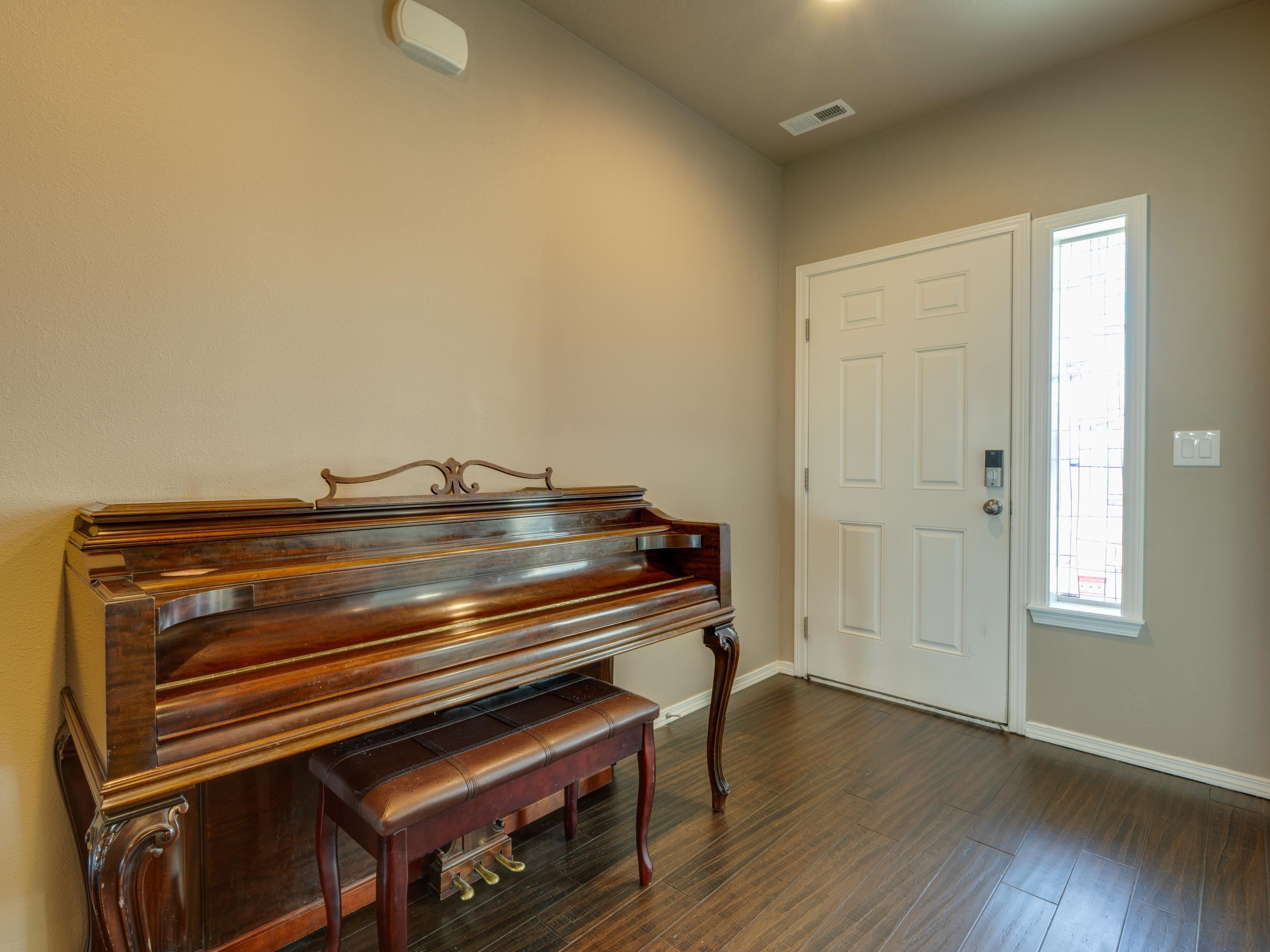 671 Condor Drive Cheney, WA 99004 - Photo 6 of 44