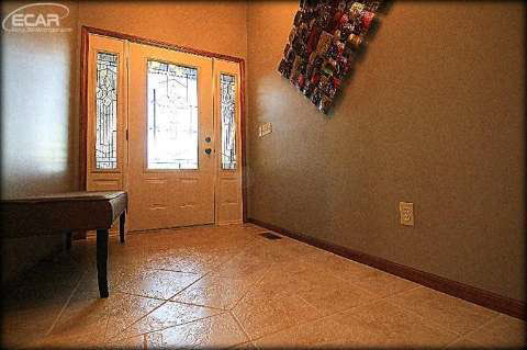 6144 Elms Road Swartz Creek, MI 48473 - Photo 13 of 36 20449951-12.JPG
