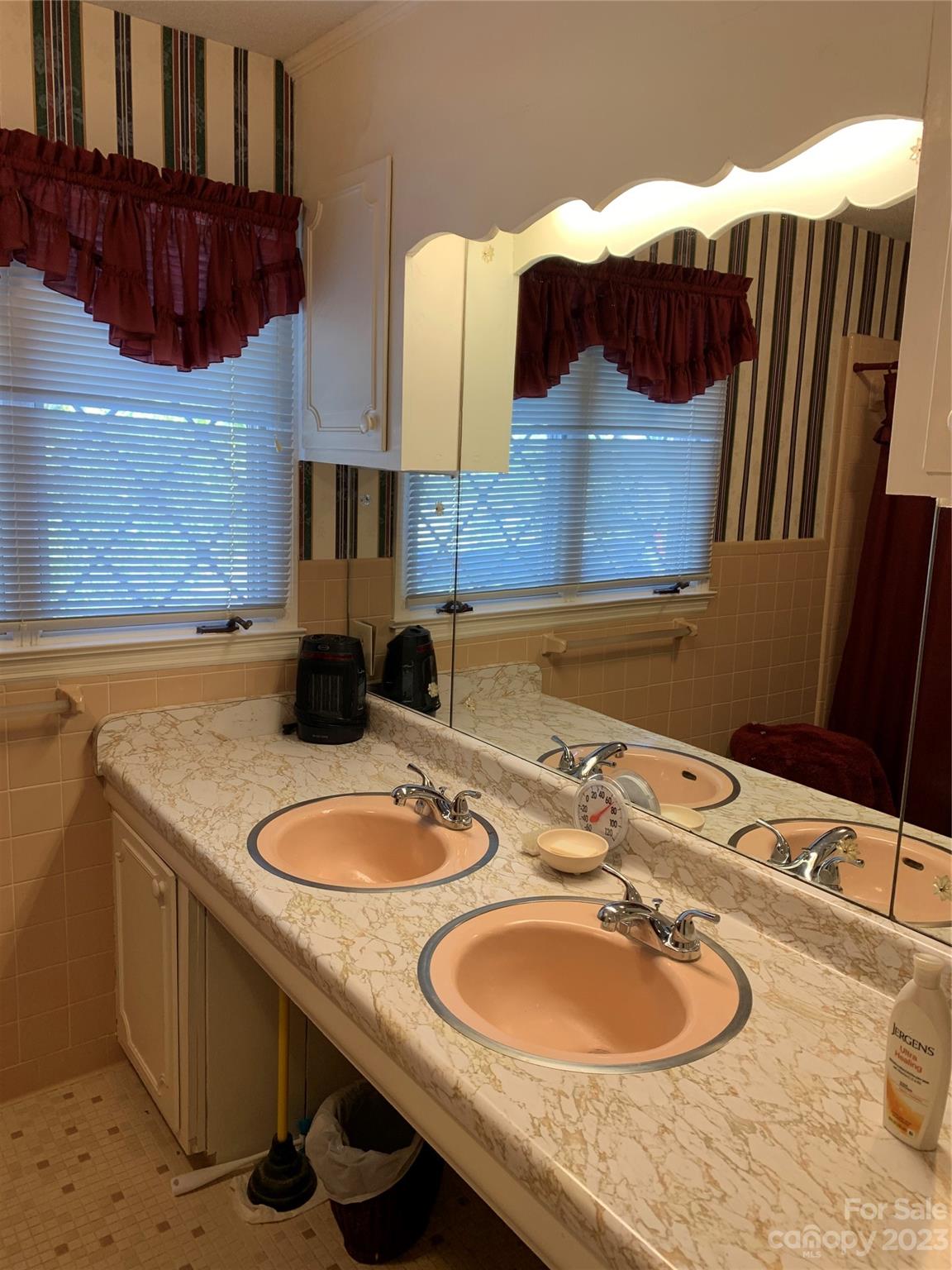 1626 Chase High Road Forest City, NC 28043 - Photo 17 of 33 Gallery Image 17
