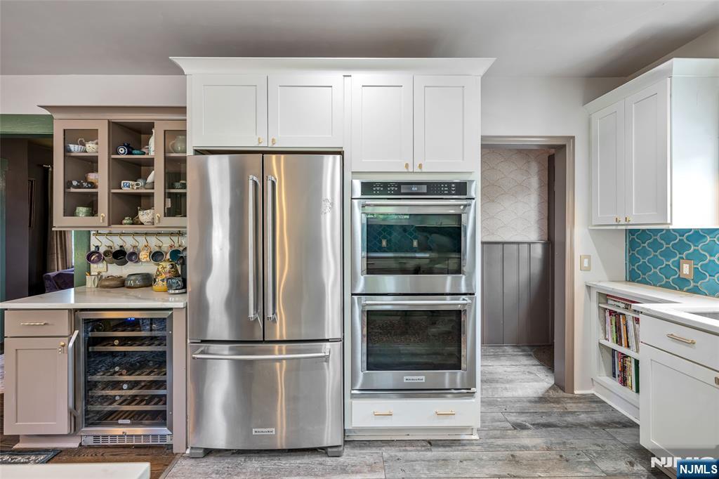 144 Spencer Place Ridgewood, NJ 07450 - Photo 10 of 44