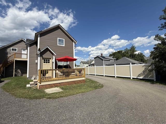 72 Plain Street Rutland, VT 05701 - Photo 3 of 42