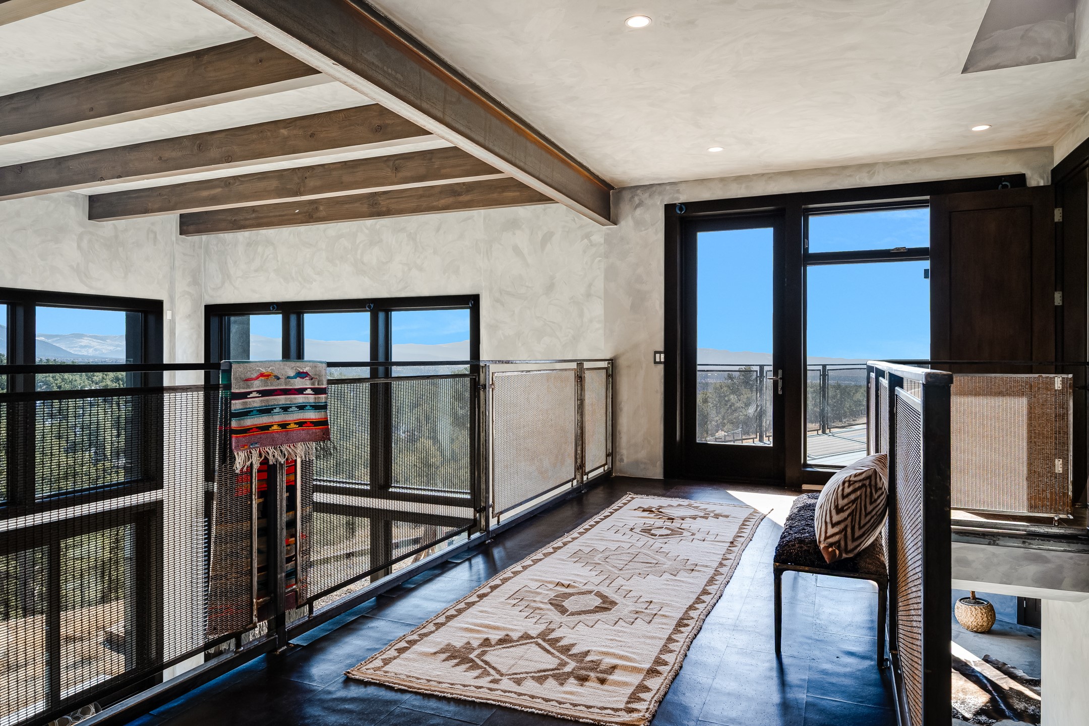 269 Duval Road El Prado, NM 87529 - Photo 32 of 59 Upstairs
