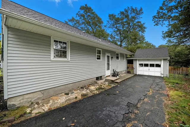 $280,000 | 75 Carnavon Circle, Springfield, MA 01109