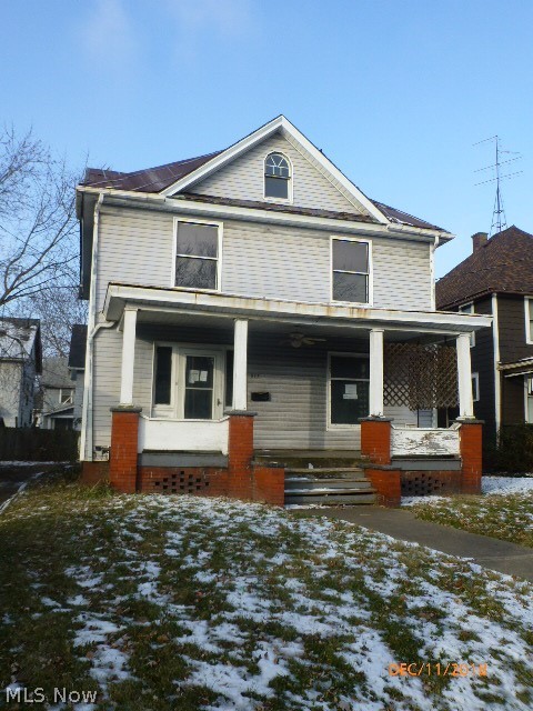 917 Fulton Road Northwest Canton, OH 44703 - Photo 1 of 12