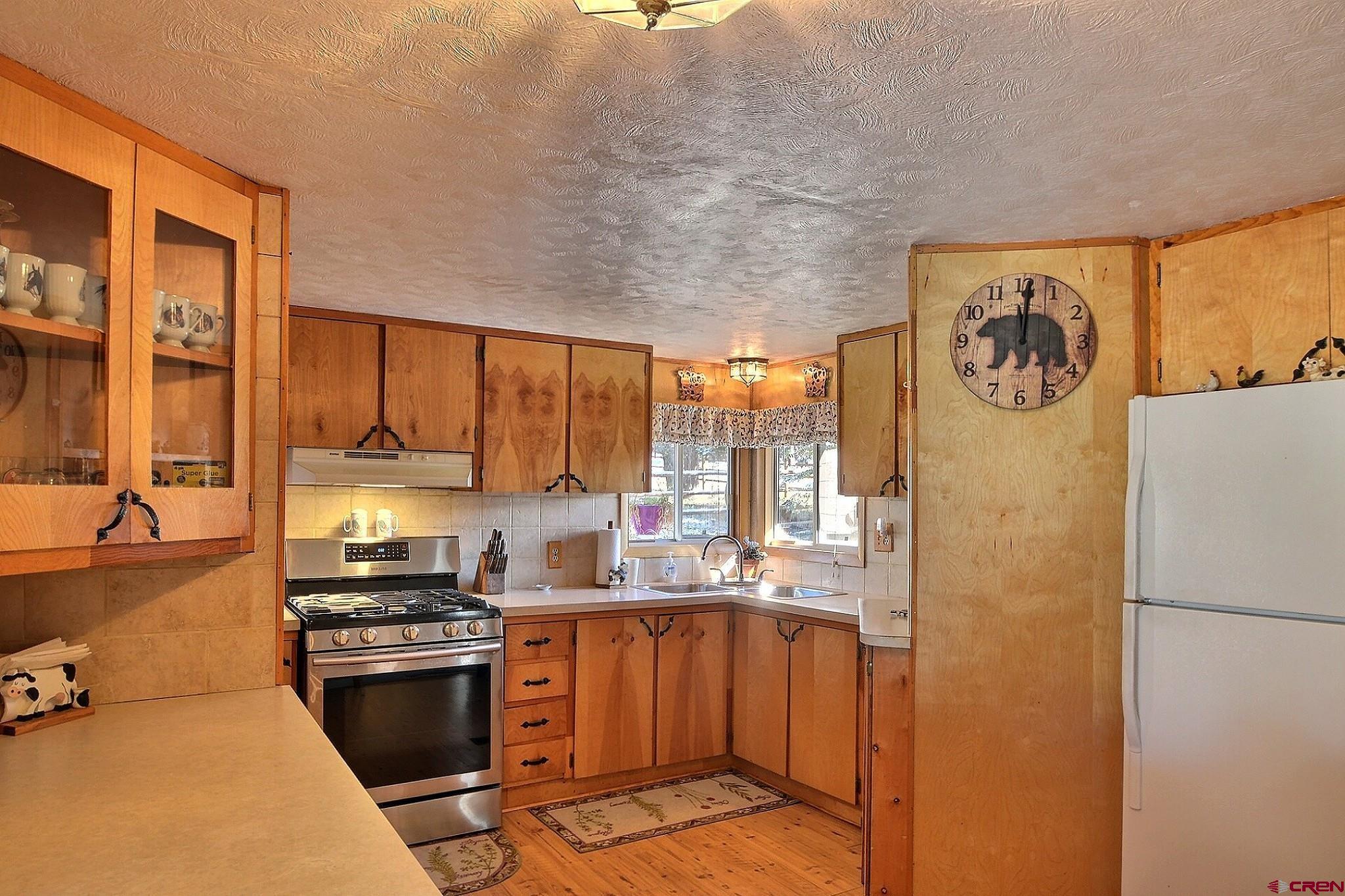 18417 Surface Creek Road Cedaredge, CO 81413 - Photo 15 of 34 Gallery Image 15