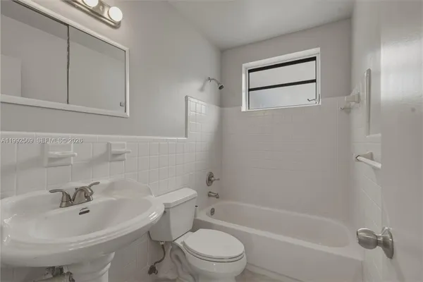 $4,500 | 3825 Southwest 33rd Street, West Park, FL 33023