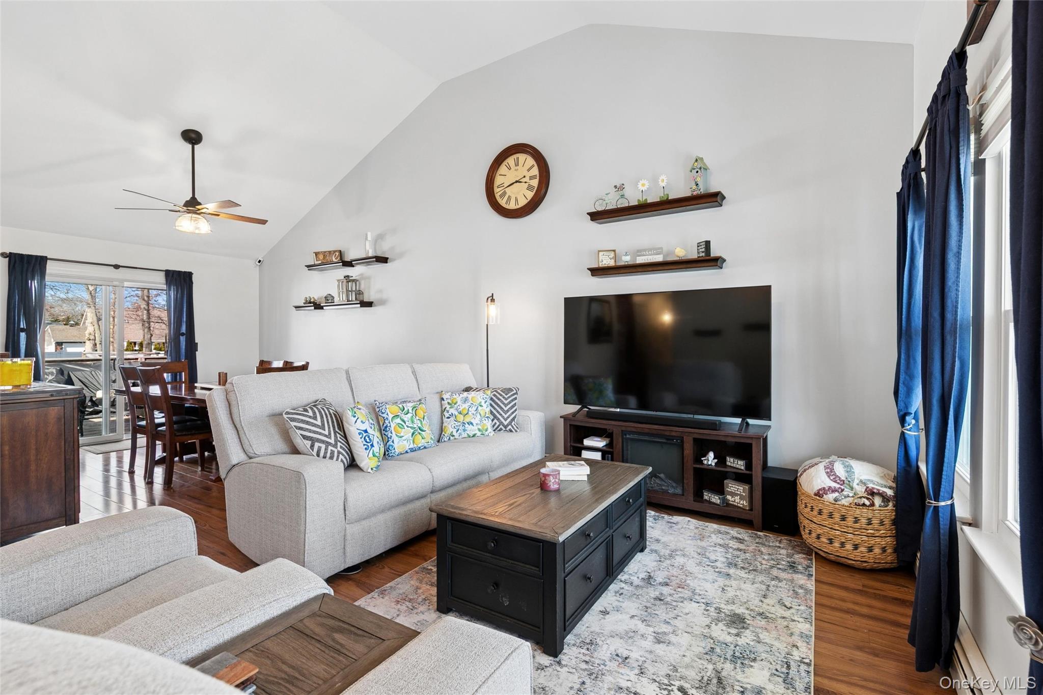 19 Flintlock Drive Shirley, NY 11967 - Photo 11 of 32