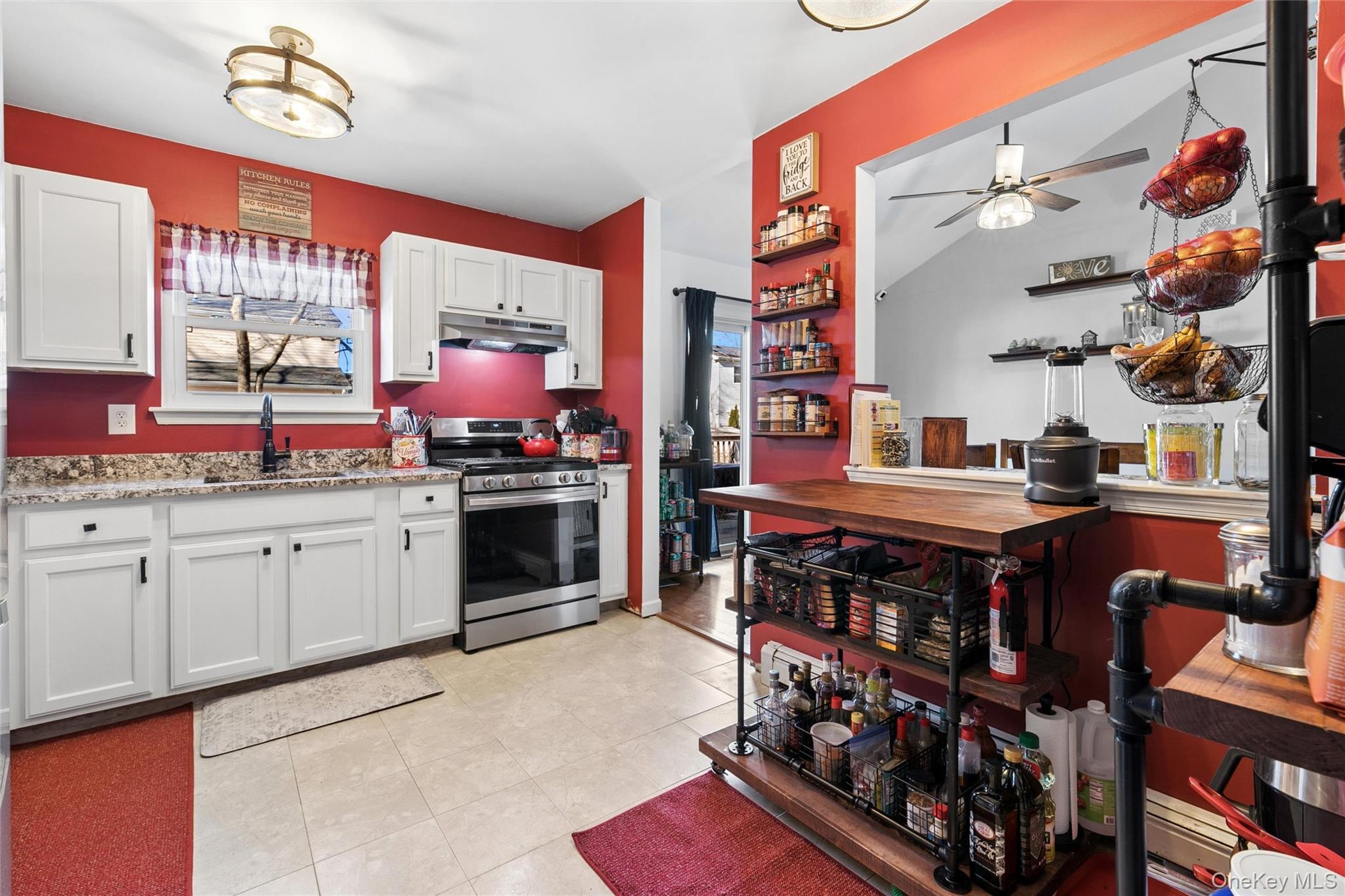 19 Flintlock Drive Shirley, NY 11967 - Photo 16 of 32