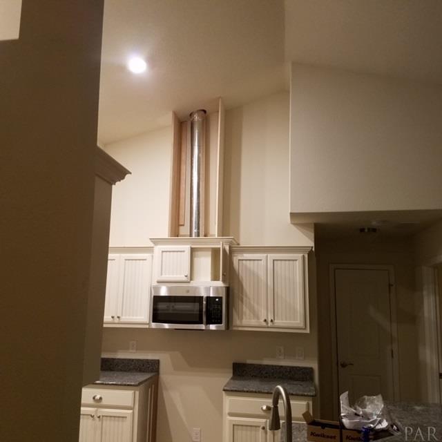 1469 Promenade Loop Cantonment, FL 32533 - Photo 3 of 12 Gallery Image 3