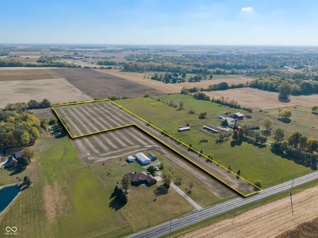 $490,000 | 1592.5 South State Rd 13, Lapel, IN 46051
