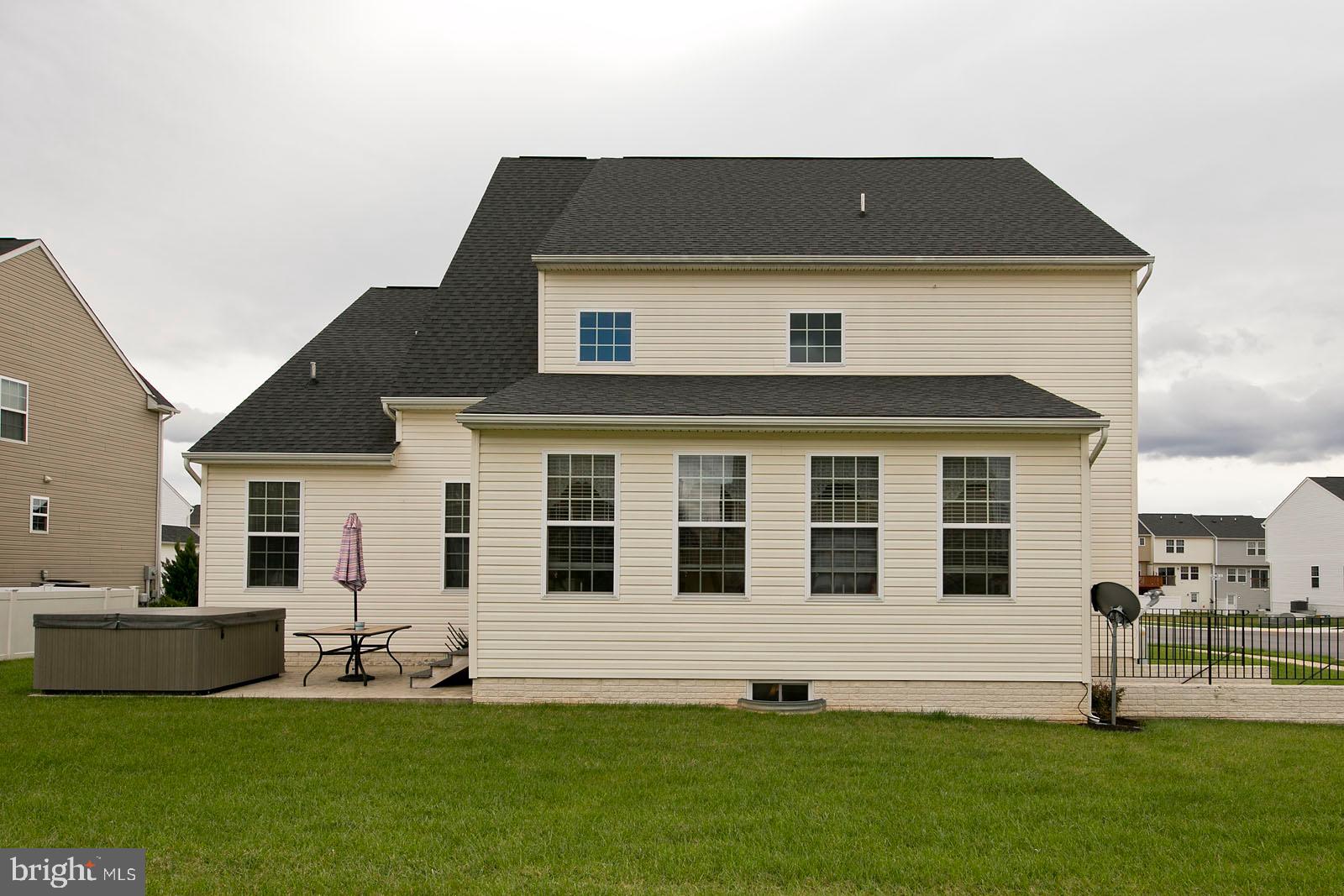 1207 Stallion Street Ranson, WV 25438 - Photo 8 of 55