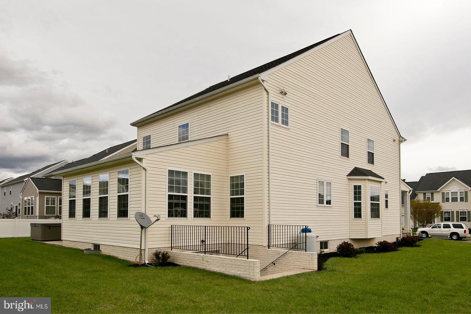 1207 Stallion Street Ranson, WV 25438 - Photo 9 of 55