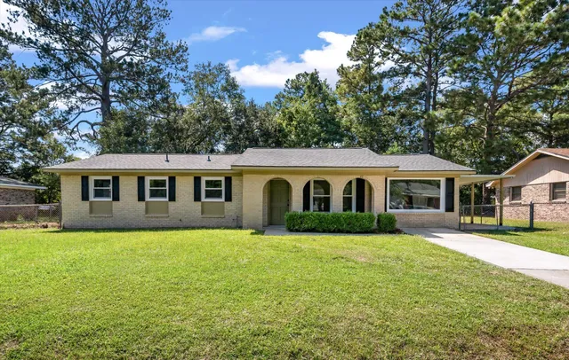 $300,000 | 4449 Garwood Drive, Ladson, SC 29456