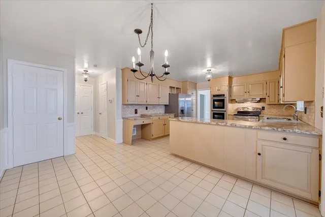a view of empty room with a window