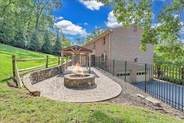 $619,000 | 5139 Remington Road, Roanoke, VA 24018