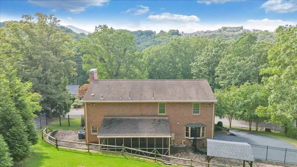 $619,000 | 5139 Remington Road, Roanoke, VA 24018