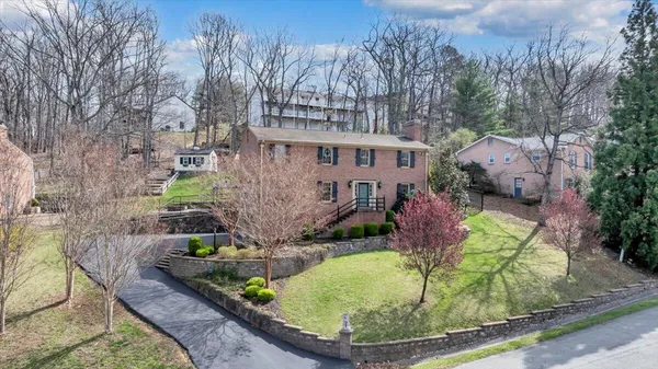 $619,000 | 5139 Remington Road, Roanoke, VA 24018