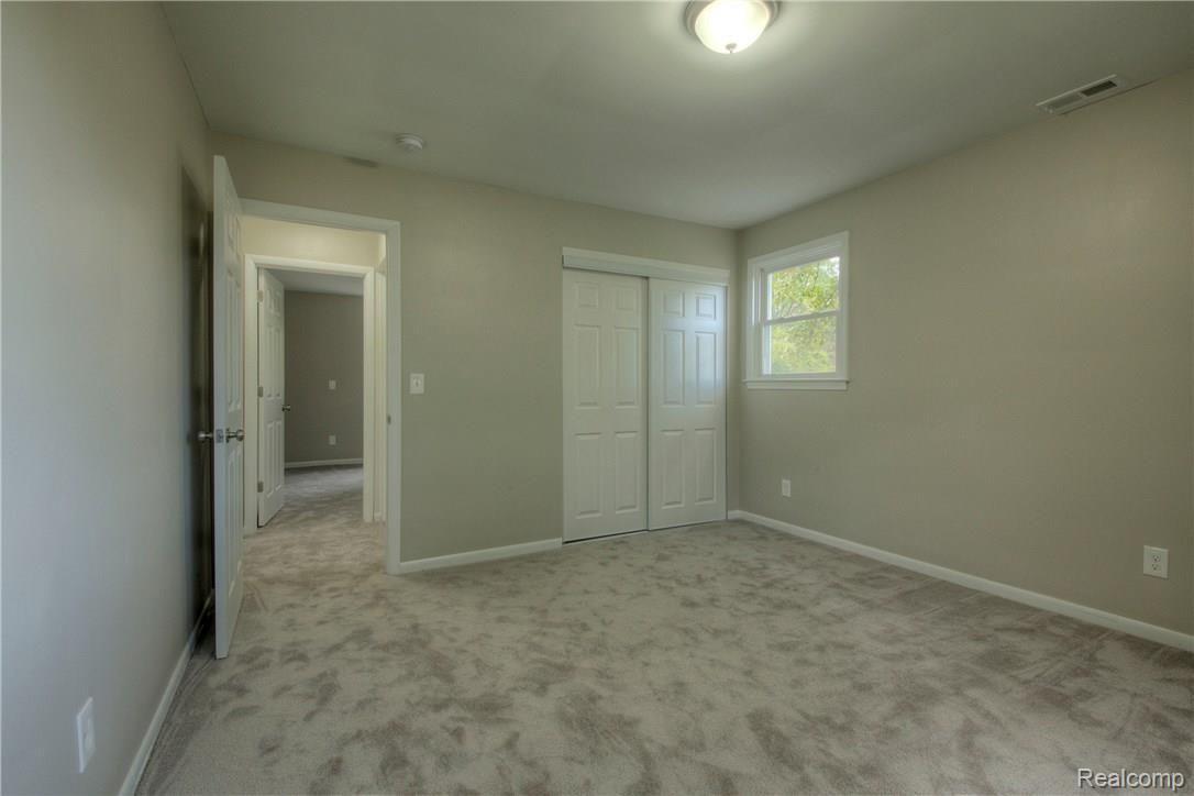 15650 Inkster Road Romulus, MI 48174 - Photo 27 of 33 31 Bed 5.jpg