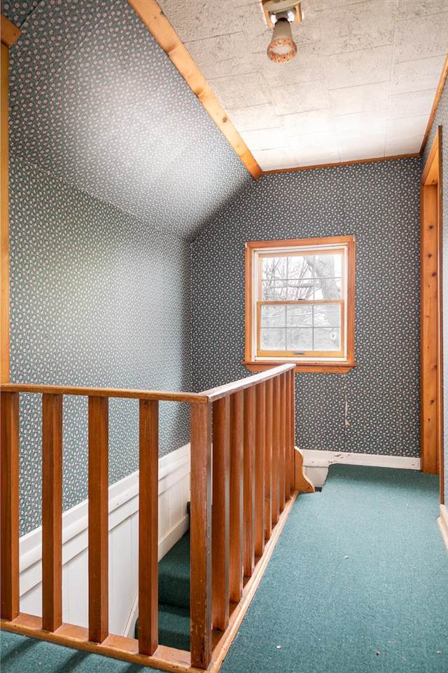 12426 South Maple City Road Maple City, MI 49664 - Photo 45 of 98 1889228-44.JPG
