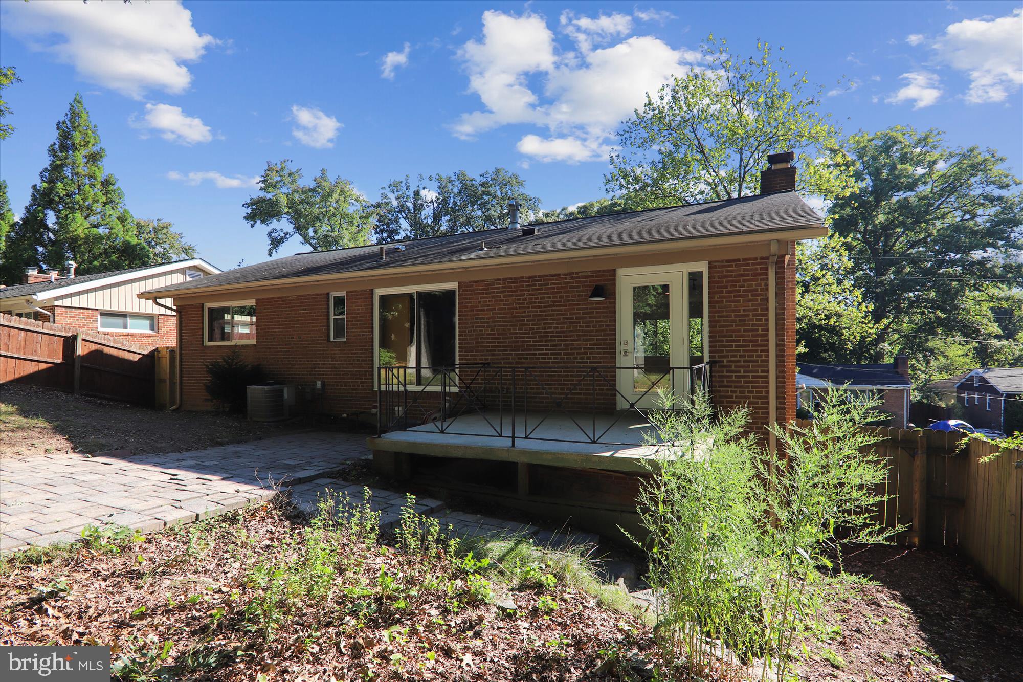 10708 Lombardy Road Silver Spring, MD 20901 - Photo 45 of 95 View of rear deck