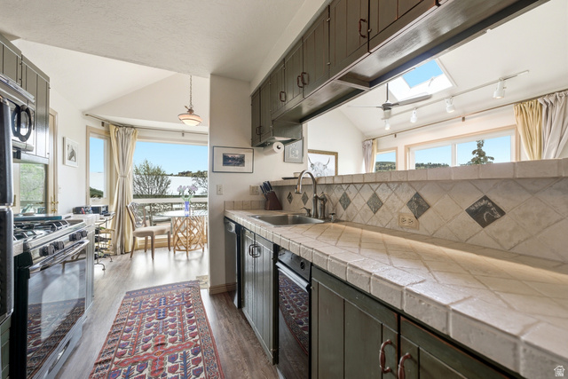 5776 Old Road, Unit A8 Park City, UT 84098 - Photo 7 of 64