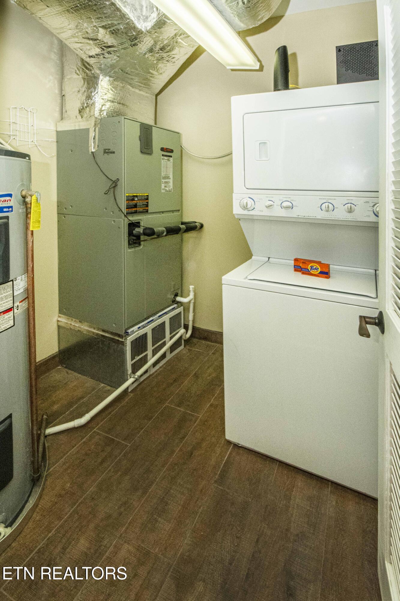 527 River Pl Way, Unit 445 Sevierville, TN 37862 - Photo 30 of 48 V19A6007