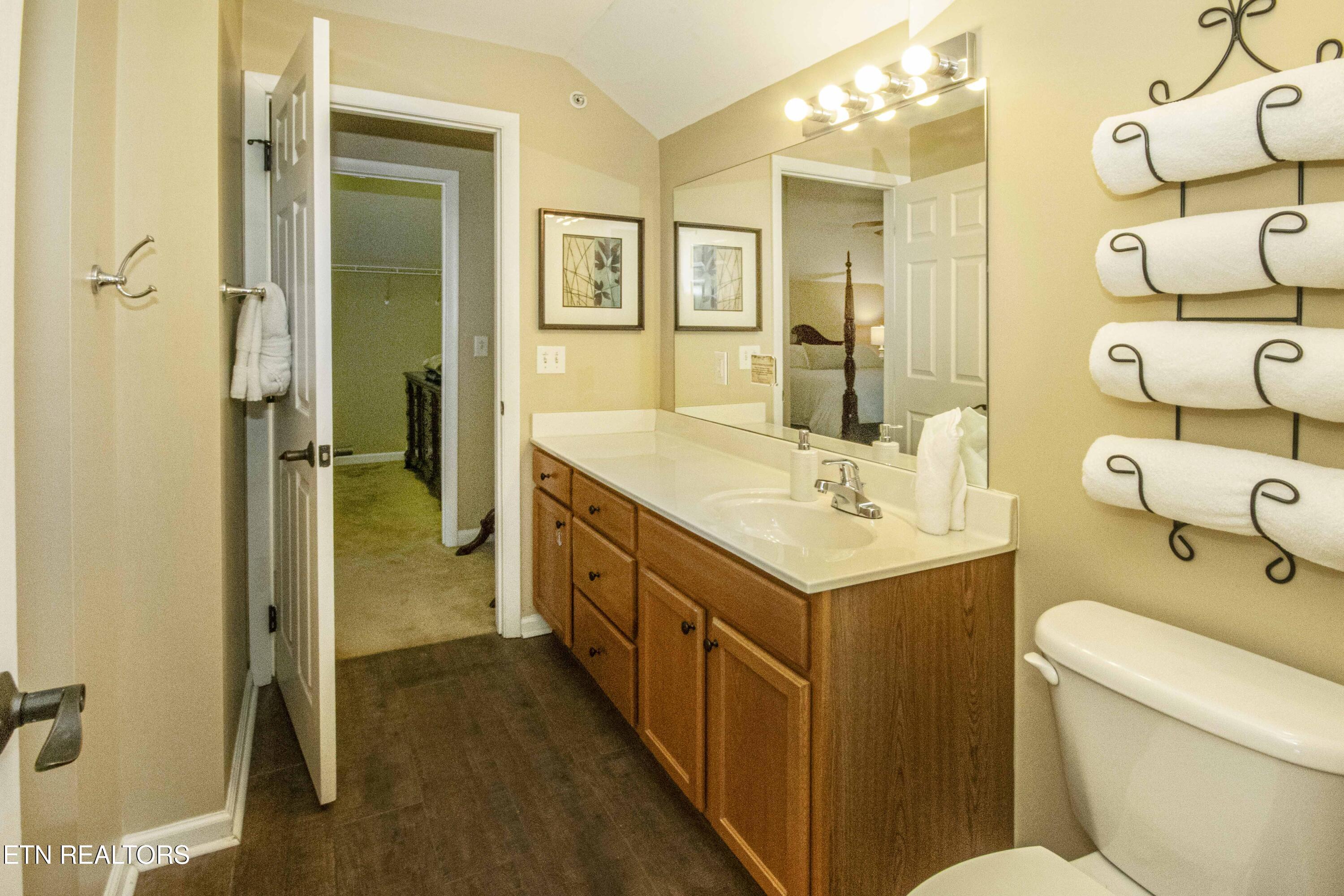 527 River Pl Way, Unit 445 Sevierville, TN 37862 - Photo 36 of 48 V19A6017