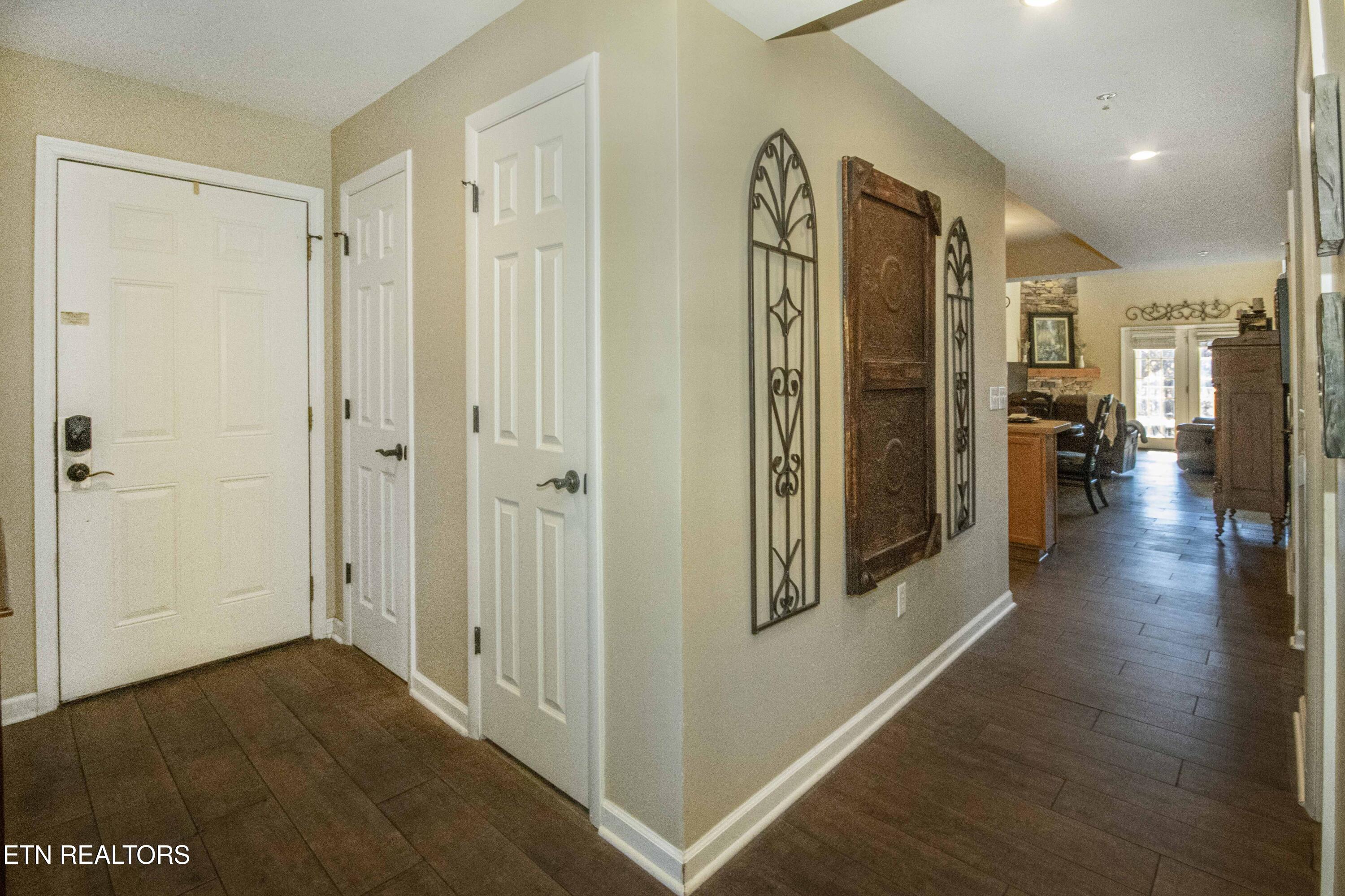 527 River Pl Way, Unit 445 Sevierville, TN 37862 - Photo 4 of 48 V19A5946