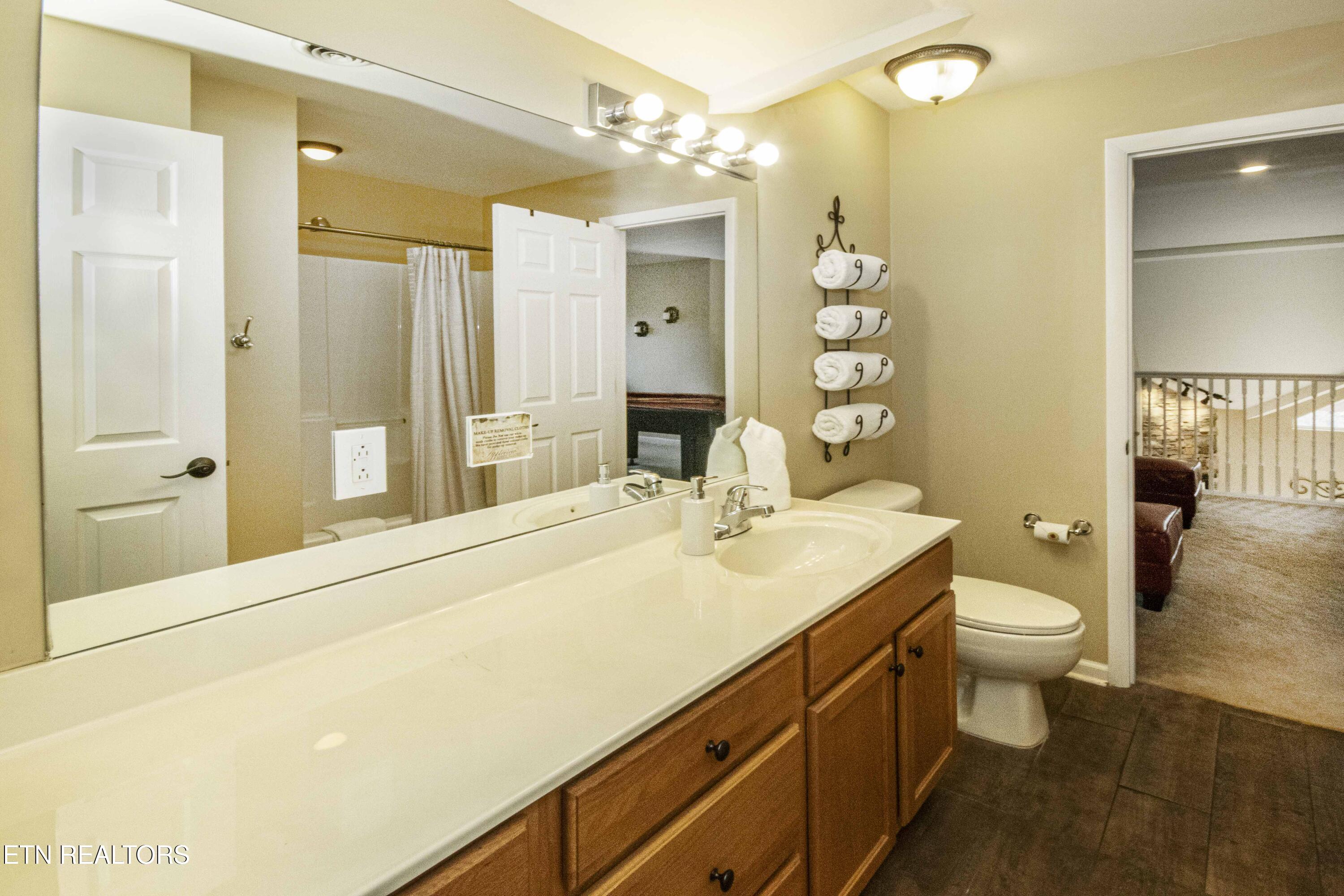 527 River Pl Way, Unit 445 Sevierville, TN 37862 - Photo 41 of 48 V19A6026