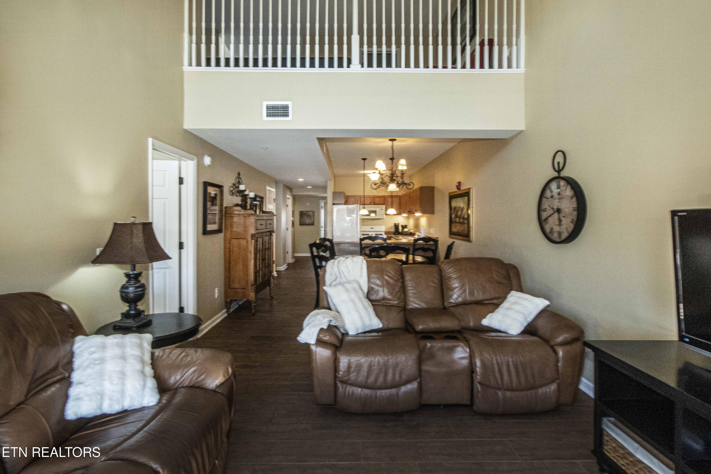 527 River Pl Way, Unit 445 Sevierville, TN 37862 - Photo 43 of 48 V19A6046