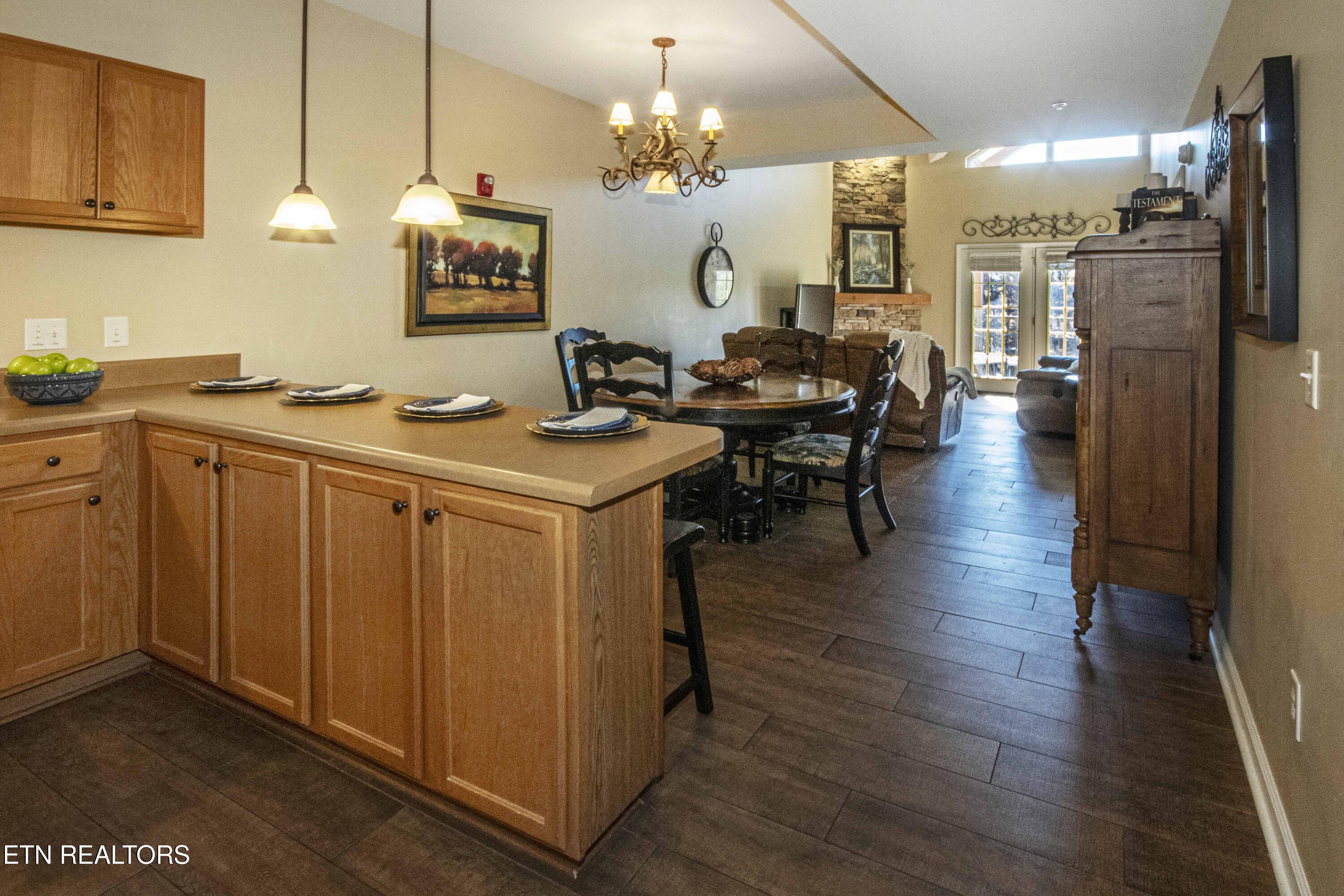 527 River Pl Way, Unit 445 Sevierville, TN 37862 - Photo 5 of 48 V19A5949