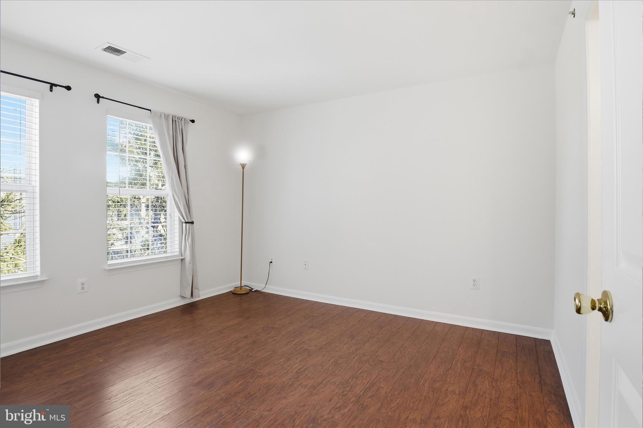 1067 Gardenview Loop, Unit 302 Woodbridge, VA 22191 - Photo 13 of 36