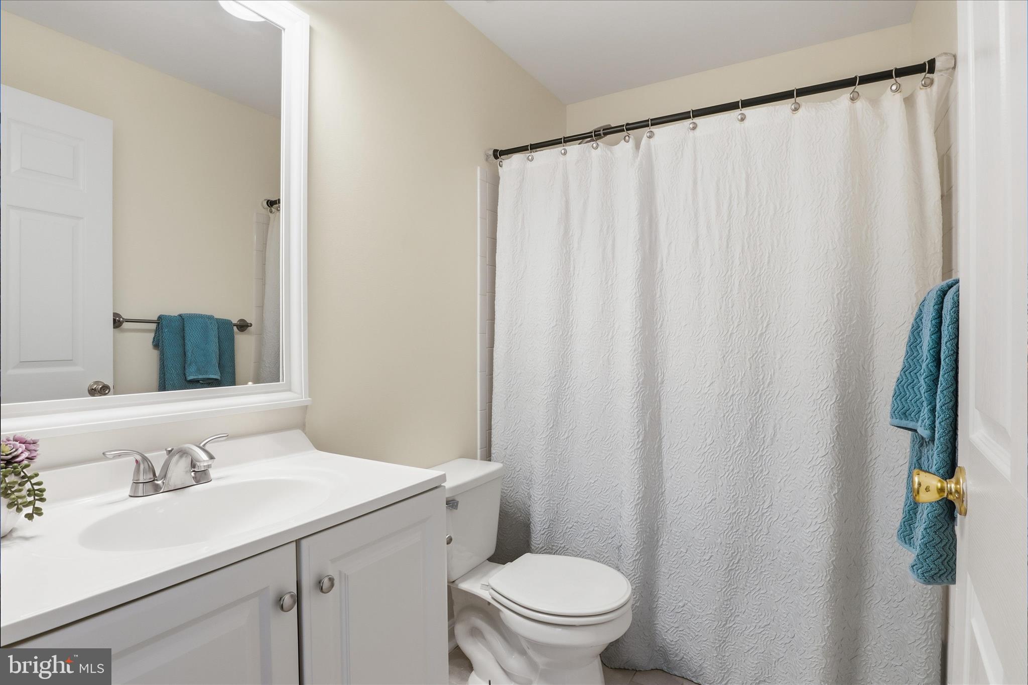 1067 Gardenview Loop, Unit 302 Woodbridge, VA 22191 - Photo 17 of 36