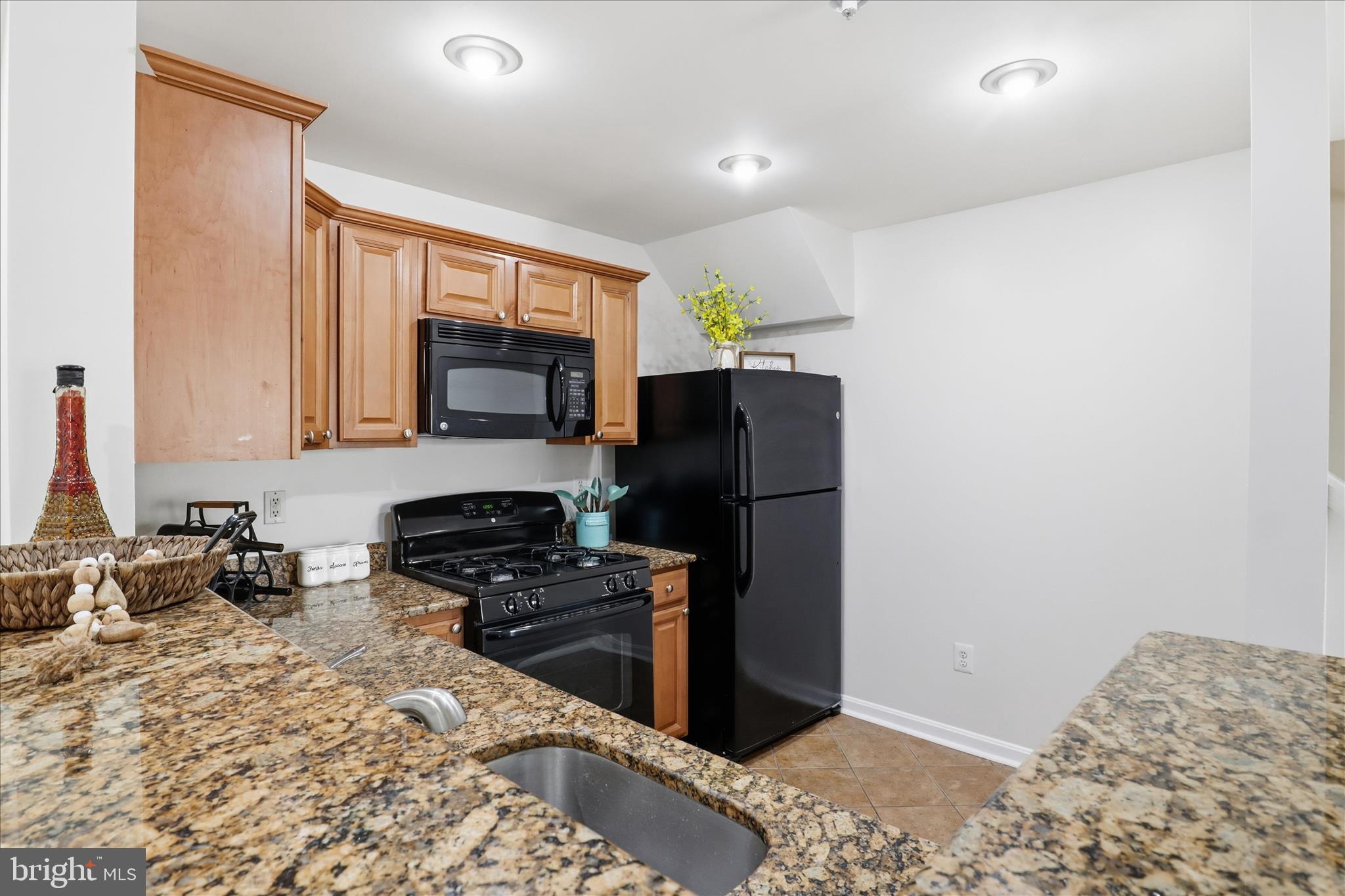 1067 Gardenview Loop, Unit 302 Woodbridge, VA 22191 - Photo 8 of 36