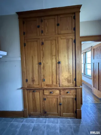 $149,900 | 180 East Penn Avenue, Roseville, IL 61473