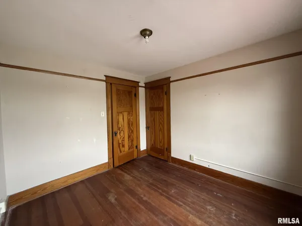 $149,900 | 180 East Penn Avenue, Roseville, IL 61473