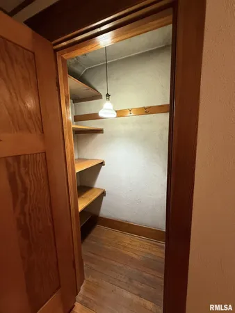 $149,900 | 180 East Penn Avenue, Roseville, IL 61473