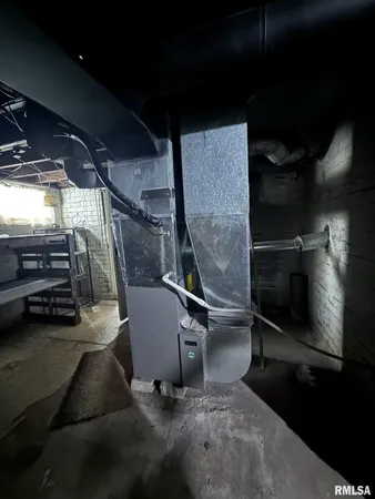 $149,900 | 180 East Penn Avenue, Roseville, IL 61473