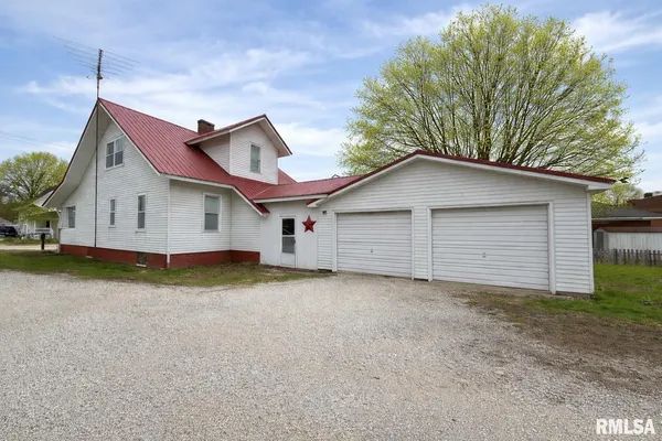 $149,900 | 180 East Penn Avenue, Roseville, IL 61473