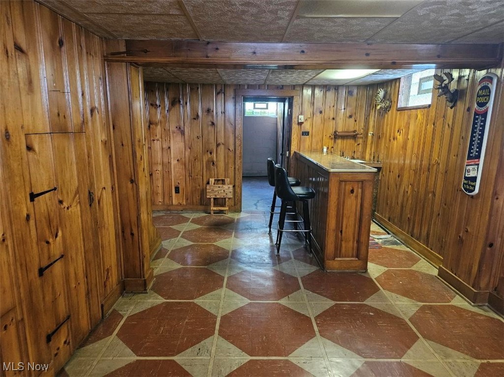 125 Canton Road Akron, OH 44312 - Photo 31 of 36 Rec room w/bar