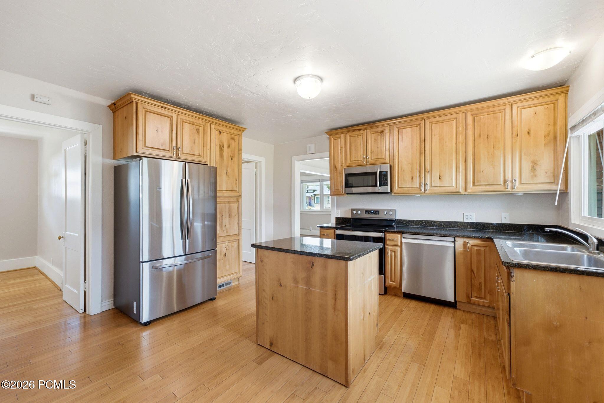 633 500 North, Unit NORTH Provo, UT 84601 - Photo 29 of 62